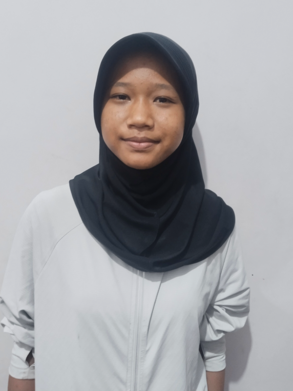 Atiha Tsuraya Syarif