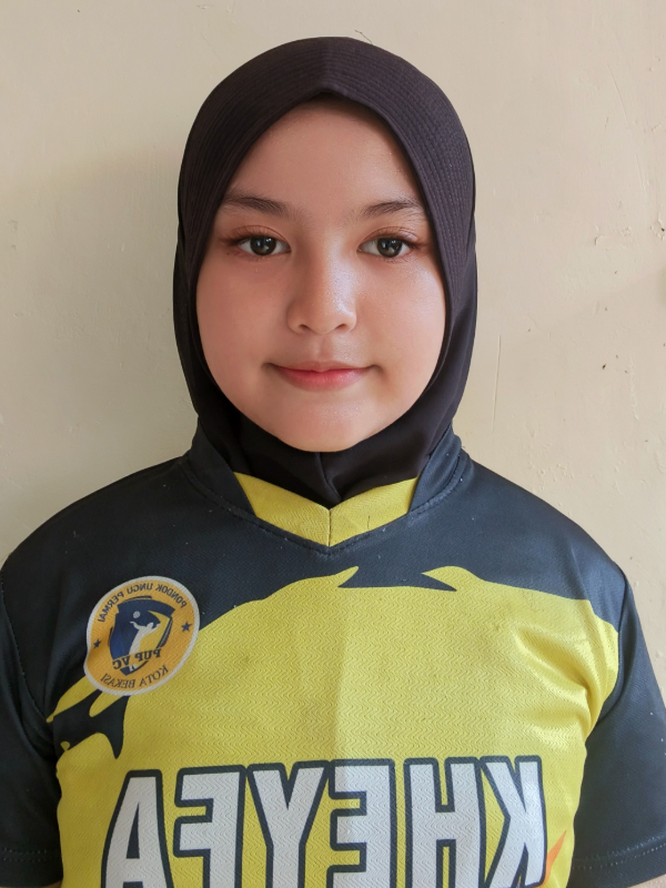 Kheyfa Adzkiya Zhafira Kurniawan
