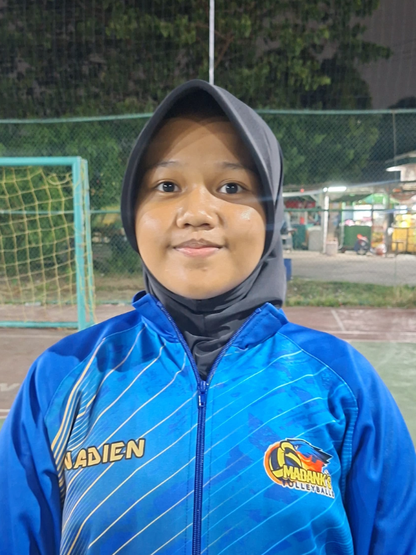 NADIEN SALMA KIRANA
