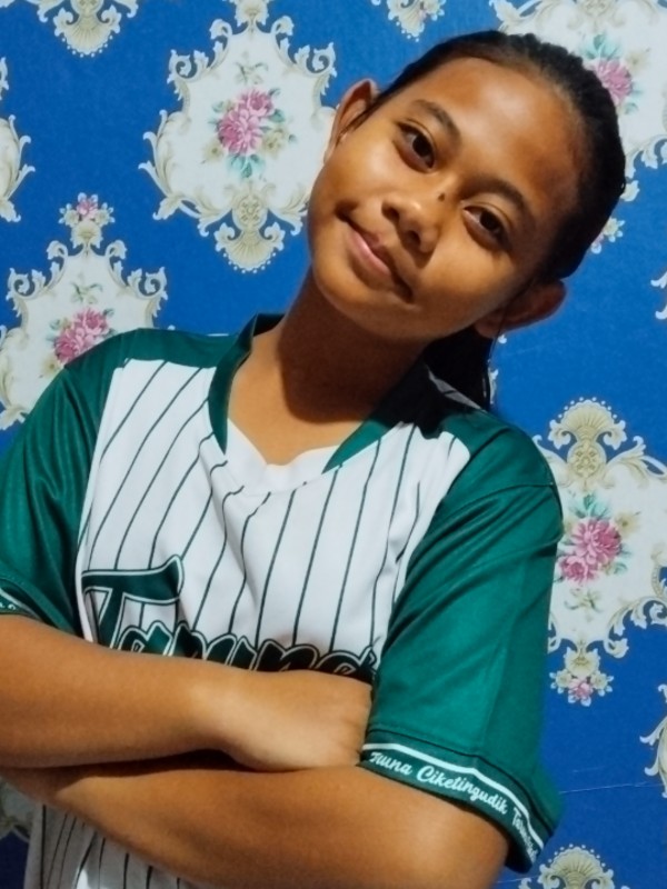Hana Choirunisa Santoso