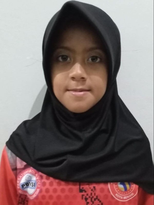 ERIKA NAZMA FARHATI
