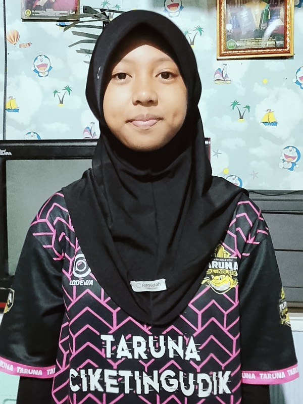 Nayla Putri Dwi julianty