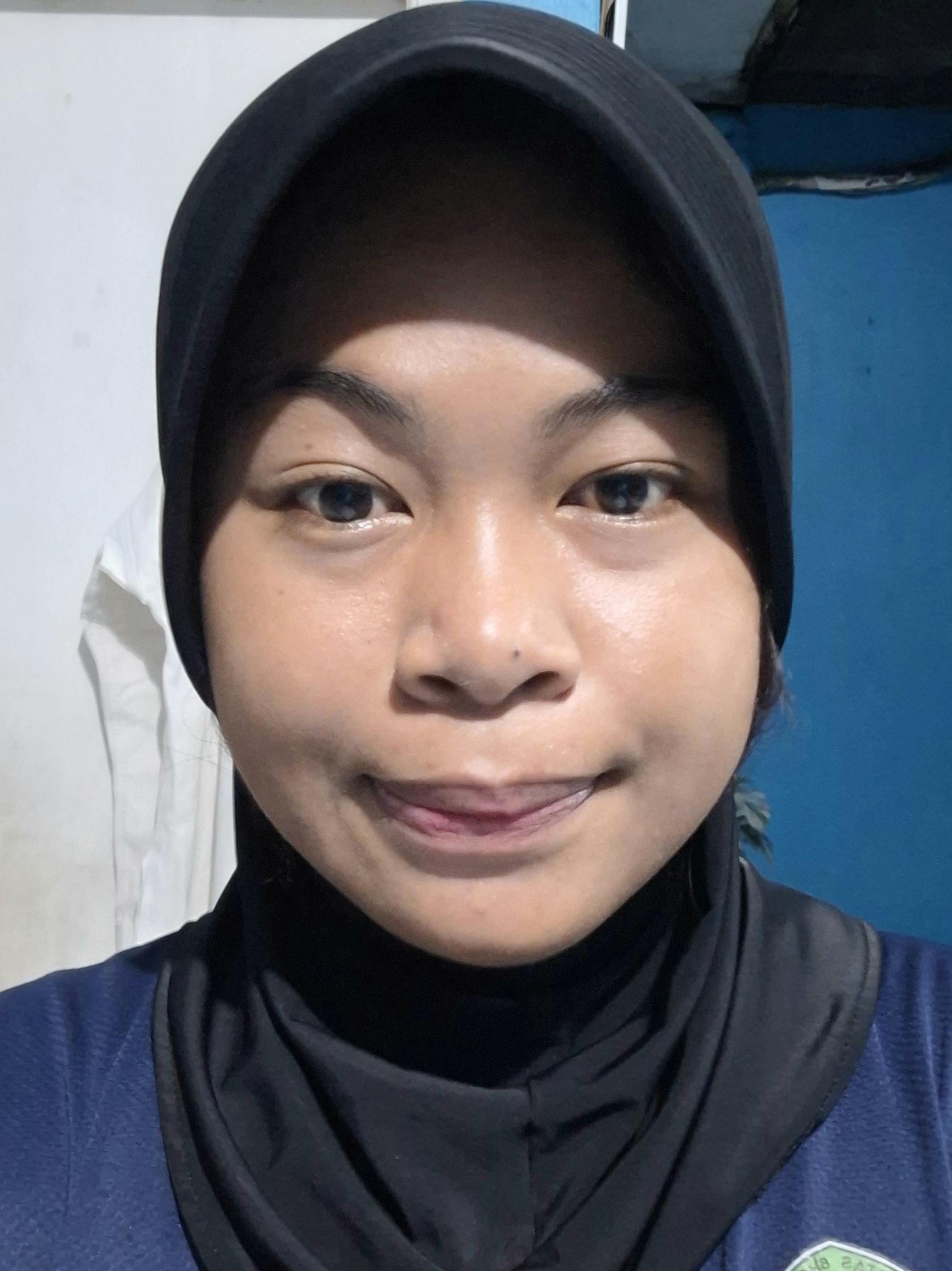 Angelina Caroline Putri Bahar